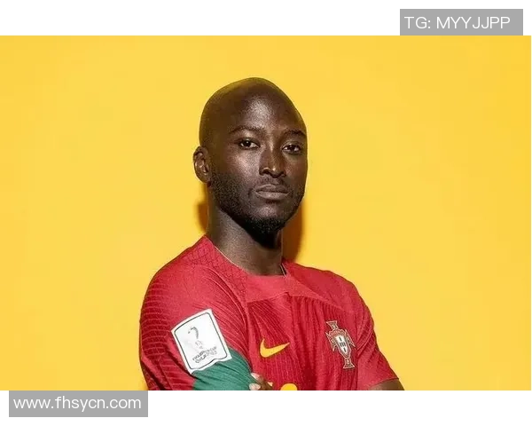 埃利奥足球明星的崛起与传奇之路探秘 埃利奥足球明星的崛起与传奇之路探秘