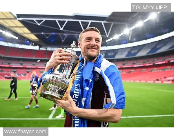 退役8号足球明星的传奇人生与未来发展之路探讨